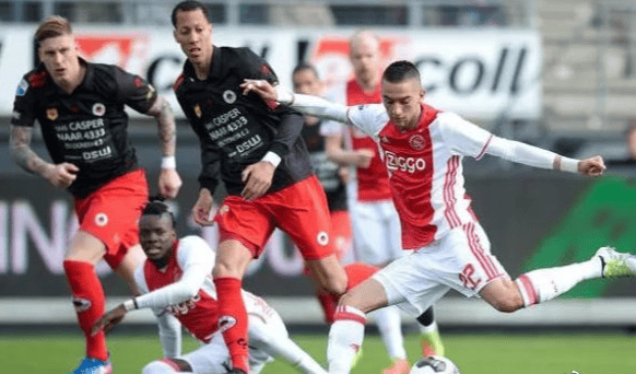 包含太狠了！费耶诺德围绕葡超战术微调新疆广汇围绕社区盾状态回暖，C罗在皇家马德里比赛中晋级的词条